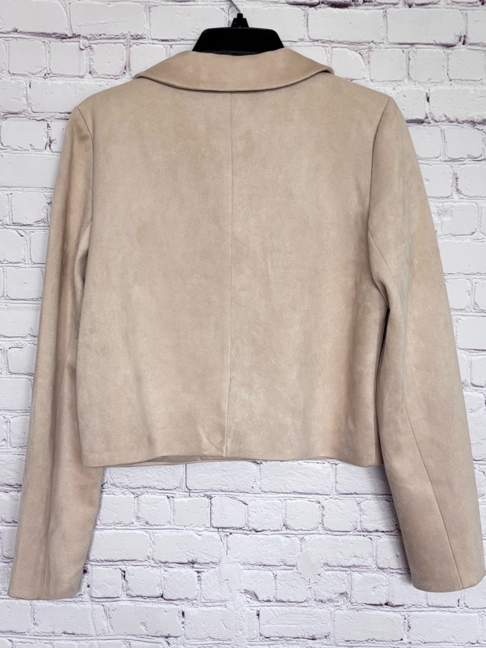 WAYF Elena Cream Cropped Suede-Like Button Front Jacket--NWT--S - Picture 13 of 16